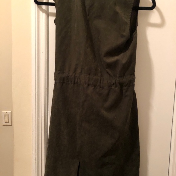 Vest - Picture 3 of 3